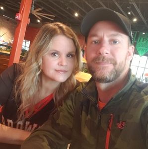 Meet your Posher, Troy